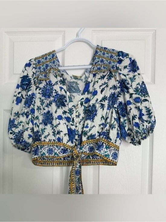 Tops - White and Blue Floral Tie-Front Crop Top